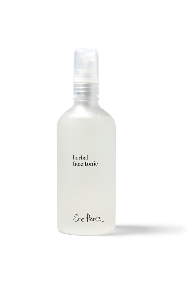 Herbal Face Tonic. A Hydrating Botanical Spritz